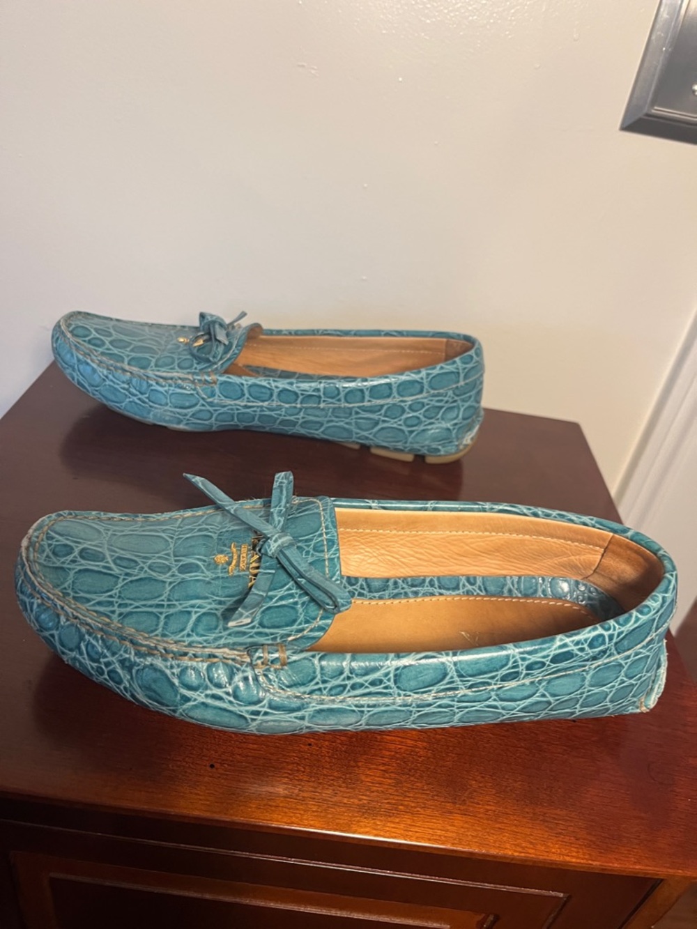 Prada Turquoise Crocodile Pattern Driving Mocs Loafers size 8 - Picture 6 of 8